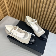 Chanel Low Shoes